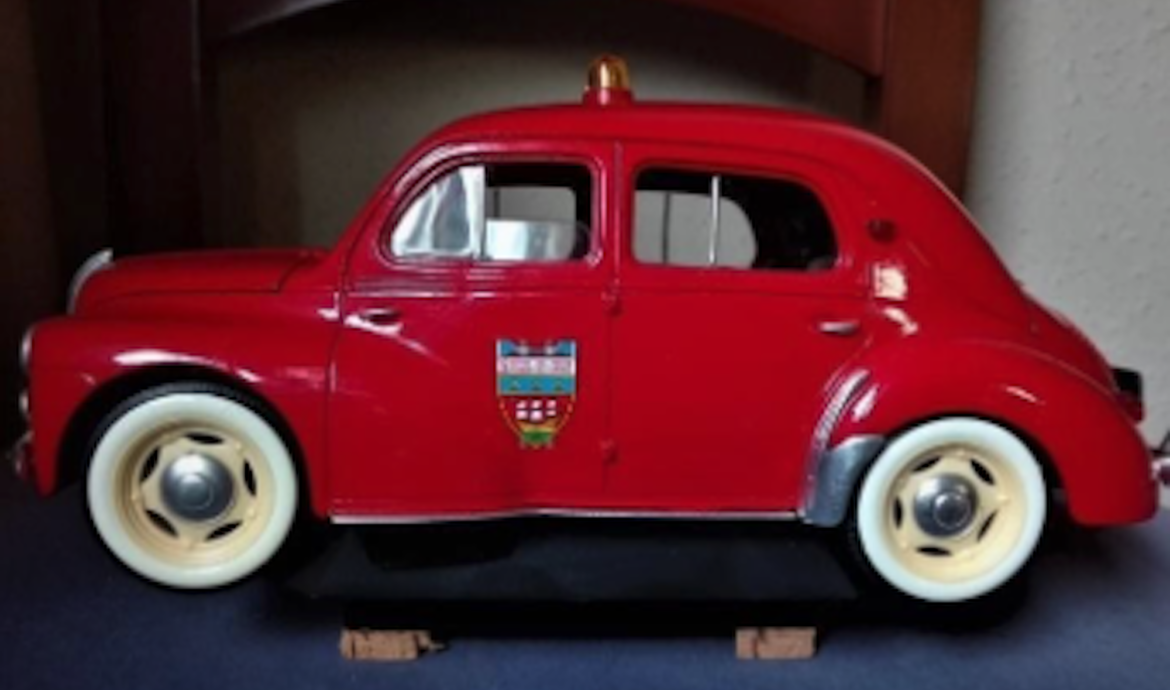 Renault 4/4